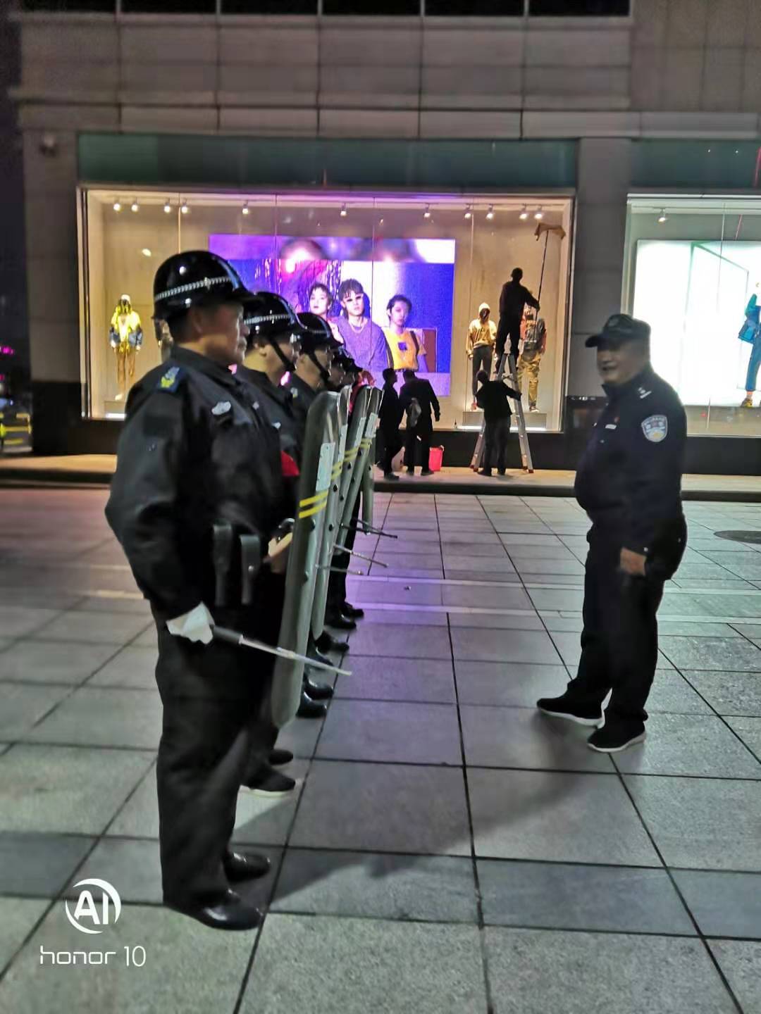 大家知道保安員是什么嗎？下面跟著襄陽戎安的介紹一起了解下吧！